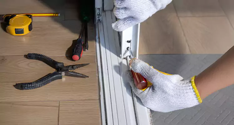 Closet Sliding Door Track Repair in Palm Valley, FL